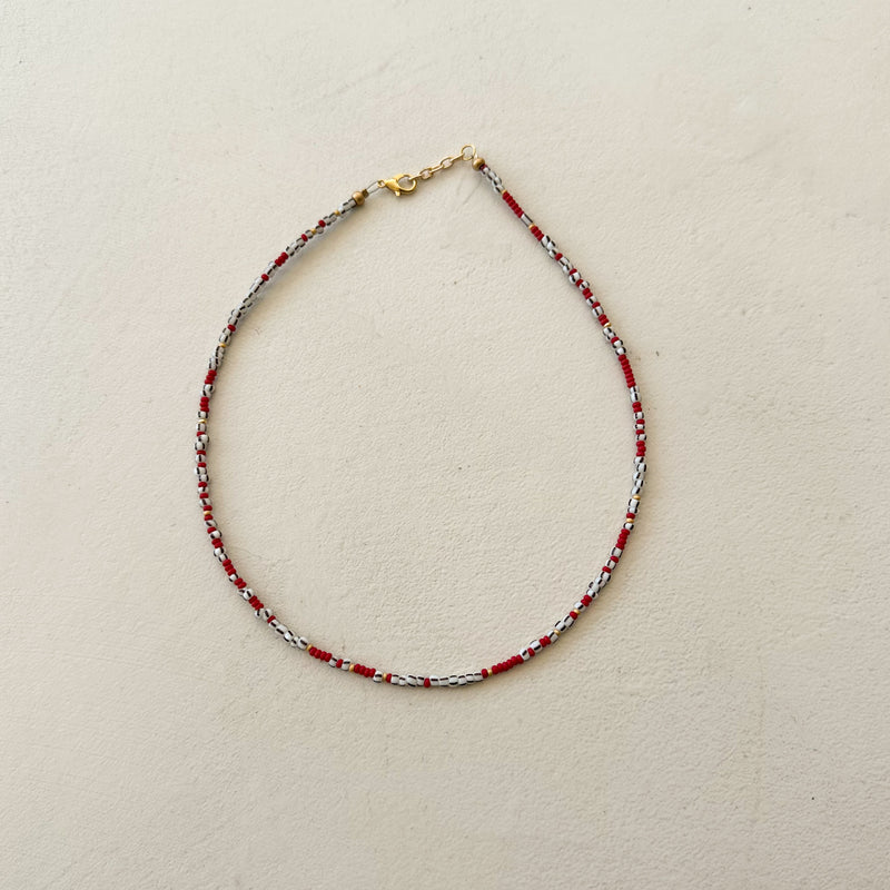 Red mix necklace - Red/white
