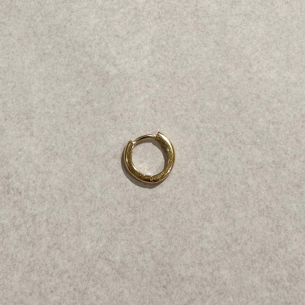 Simple hoop earring - Gold