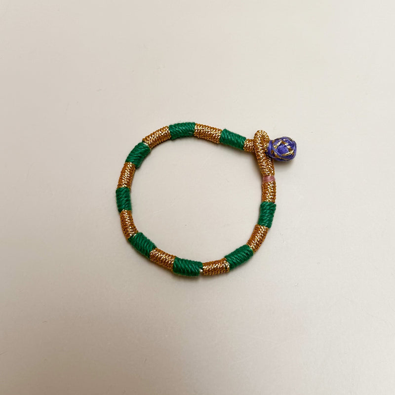 Striped thread bracelet - Gold/green