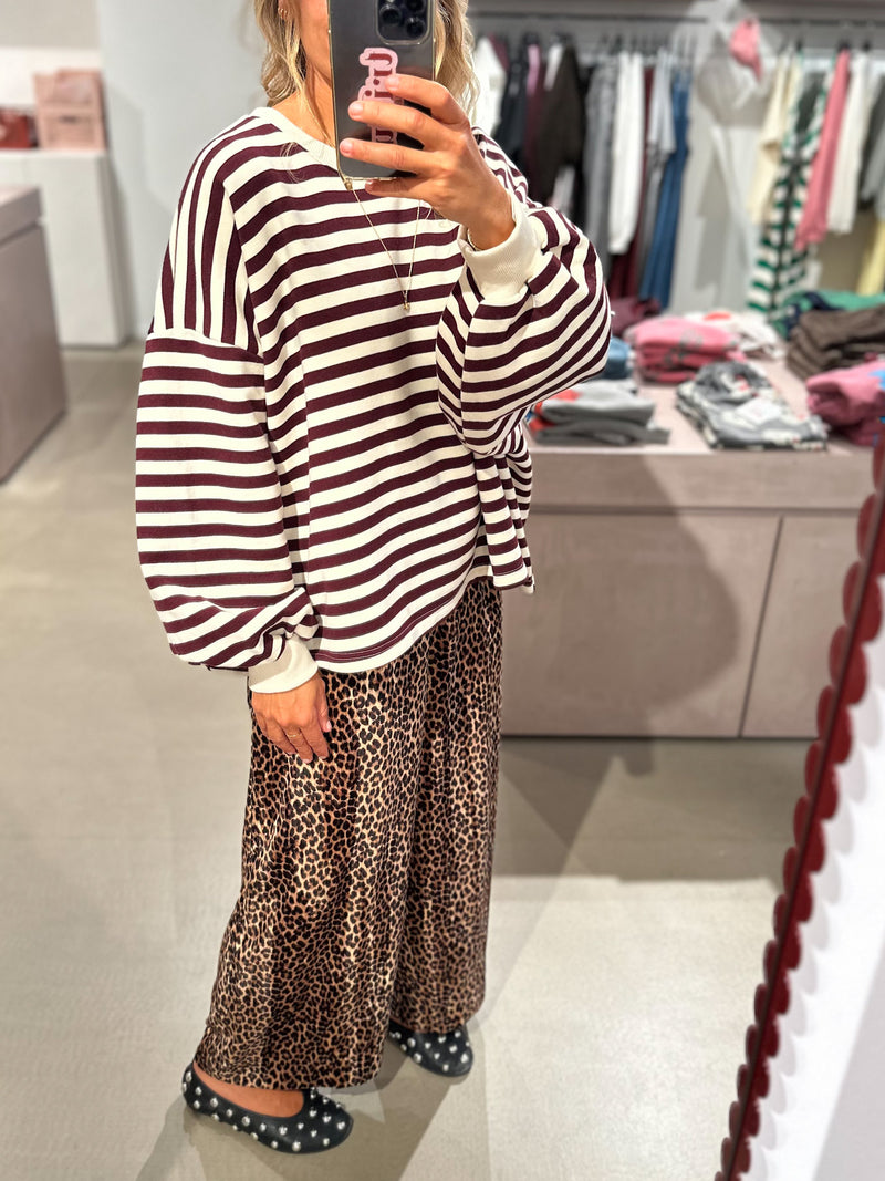 Oversized fleeced boxy sweatshirt - Burgundy stripes