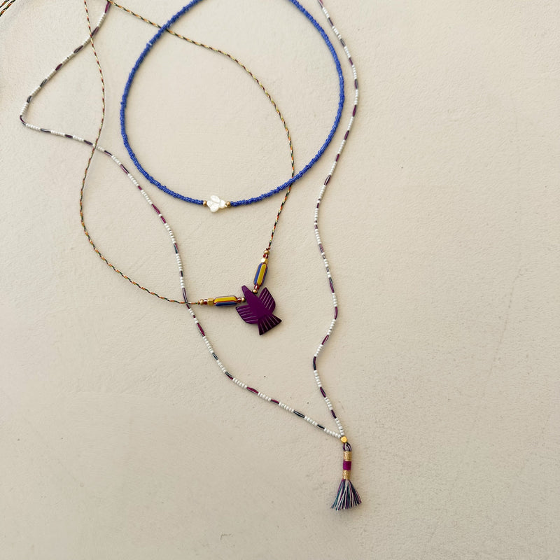 Long tassel necklace - White/purple mix