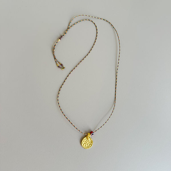 Long necklace with round pendant - Gold/red