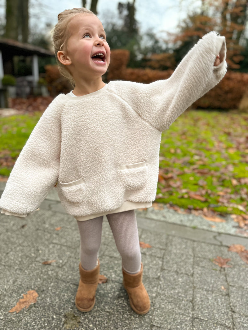 Fluffy pocket teddy sweater - Cream