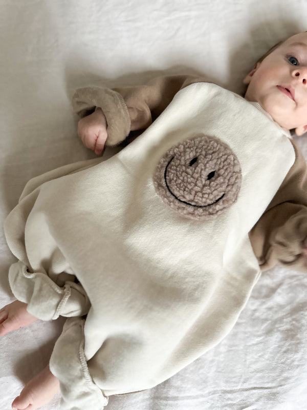 Smile patch sweater onesie - Mocha