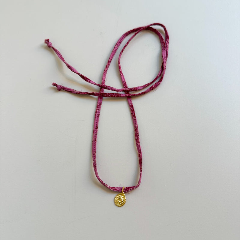 Textile x coin necklace - Rose