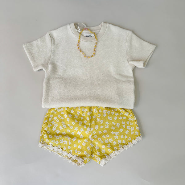 Flower lace short - Yellow