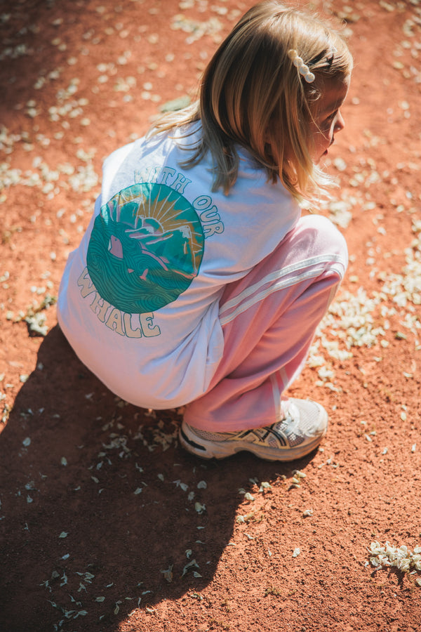 Whale tee - Ivory