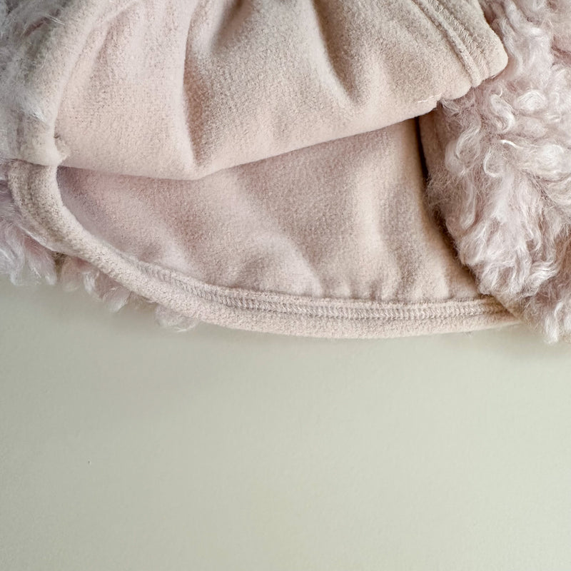 Super fluffy sheep vest - Soft pink