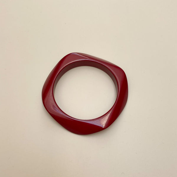 Geometric statement bracelet - Burgundy