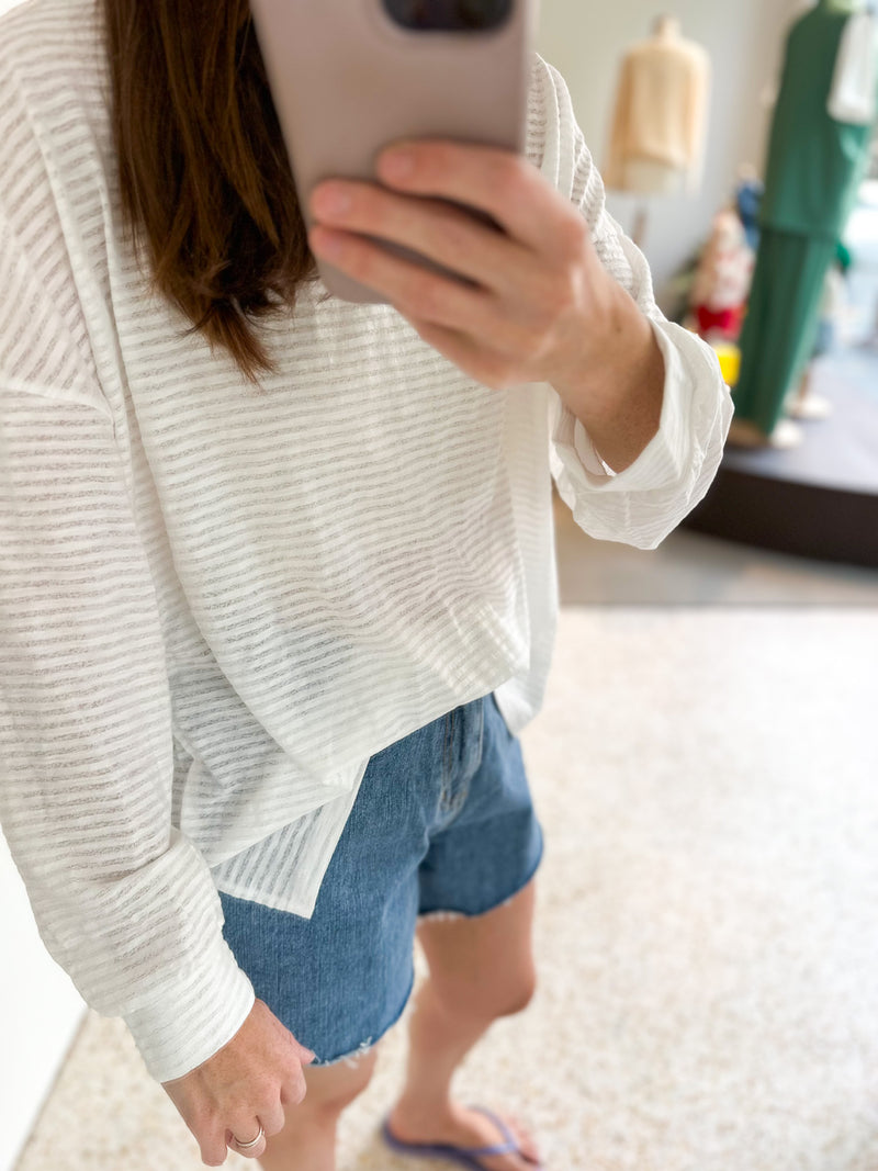 Breezy stripes tee with slits - Ivory