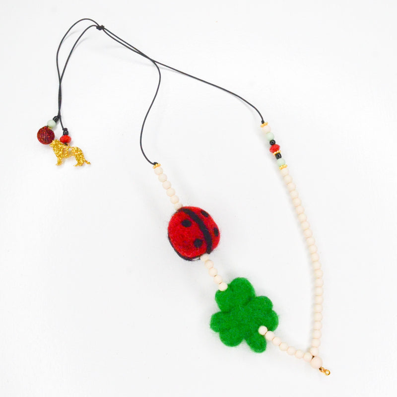 FB lucky necklace - Cream
