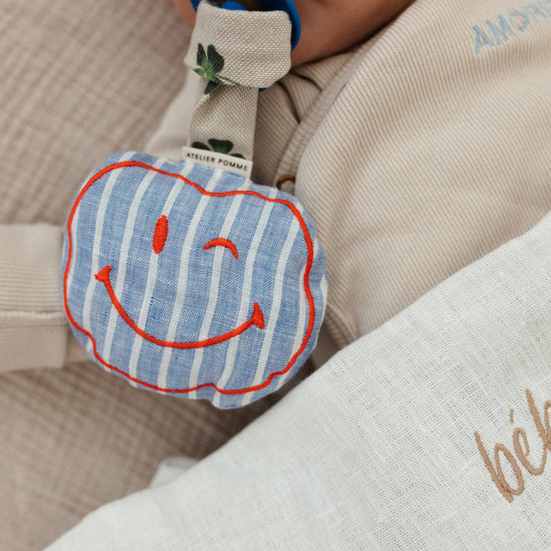 Apple of my eye - Lovely linen l'amour